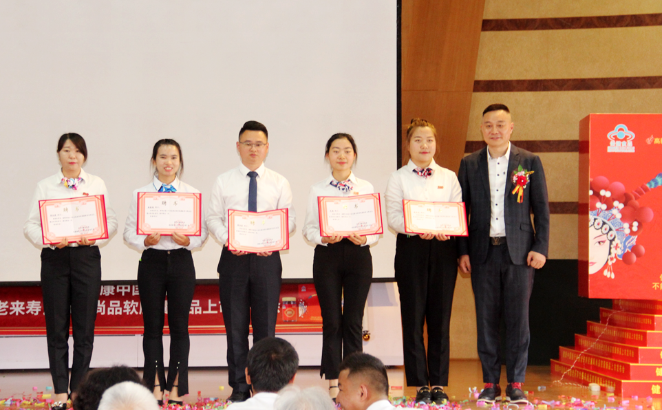 ��������רעΪ����·���ϵ�����ƽ̨