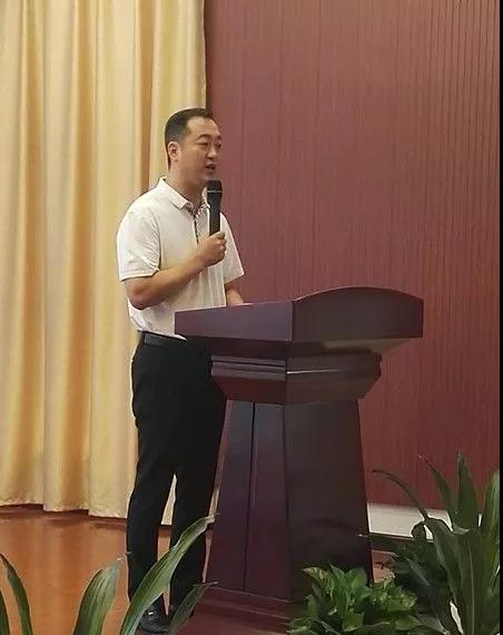 ��������רעΪ����·���ϵ�����ƽ̨