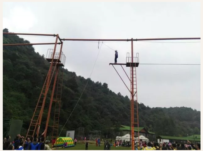 ��������רעΪ����·���ϵ�����ƽ̨