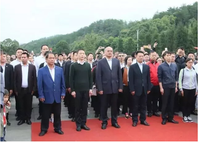 ��������רעΪ����·���ϵ�����ƽ̨