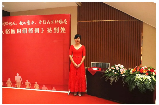 ��������רעΪ����·���ϵ�����ƽ̨