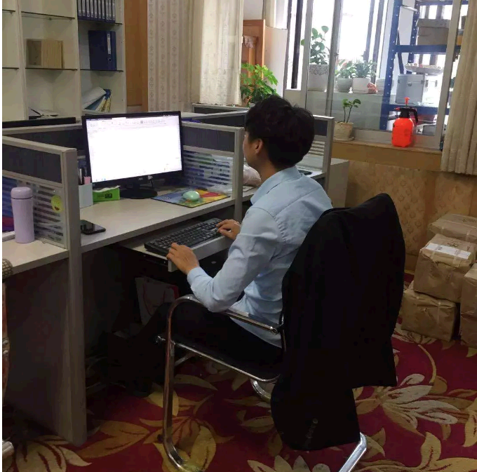 ��������רעΪ����·���ϵ�����ƽ̨