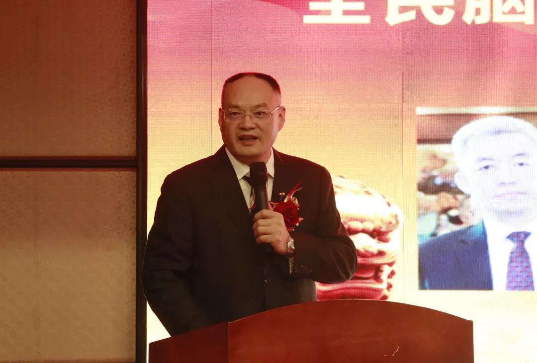 ��������רעΪ����·���ϵ�����ƽ̨