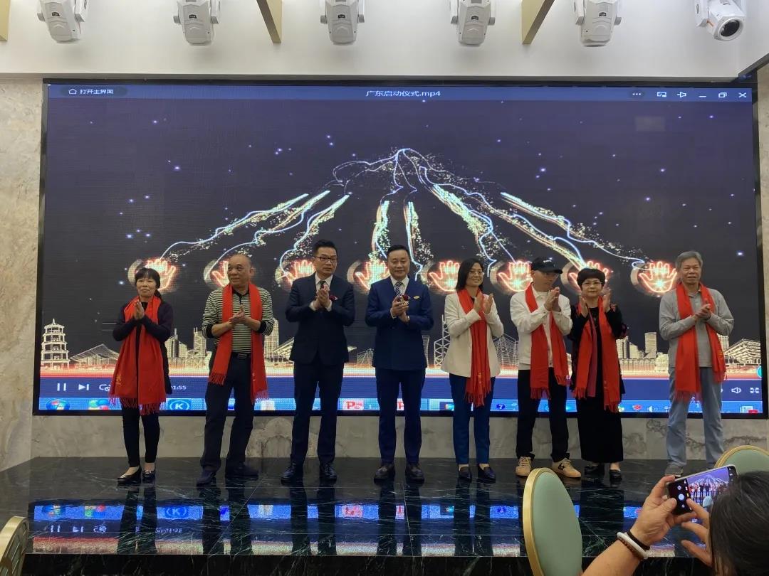 ��������רעΪ����·���ϵ�����ƽ̨