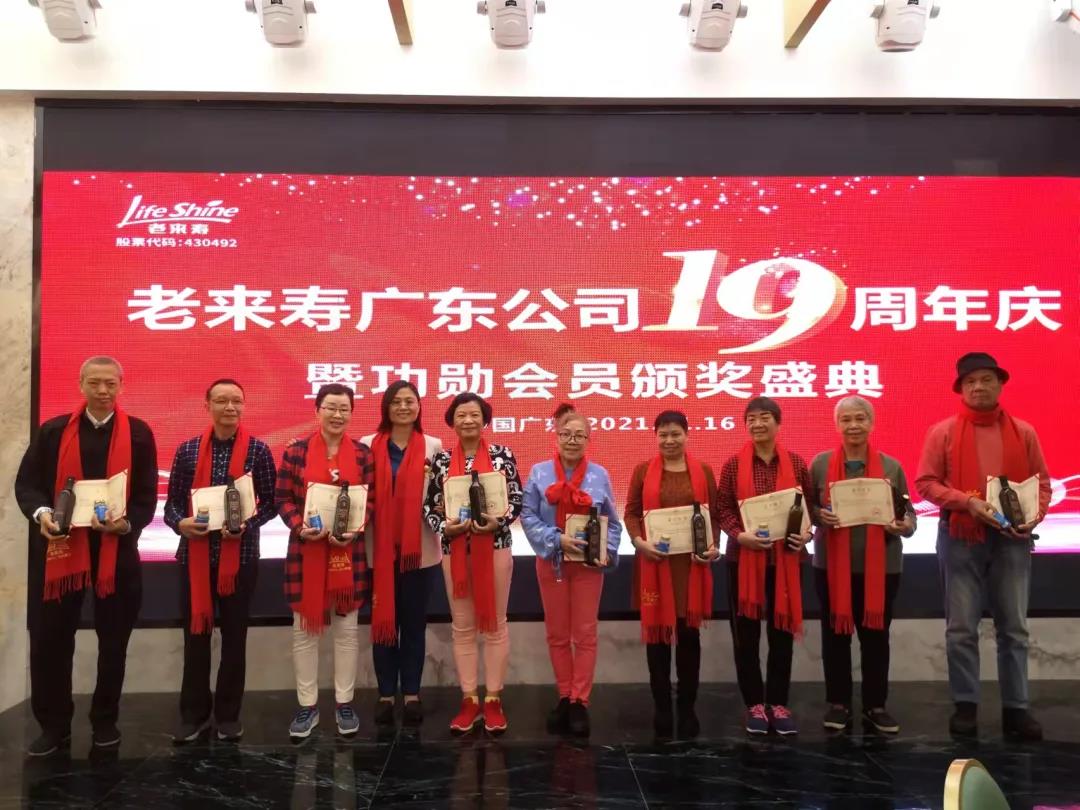 ��������רעΪ����·���ϵ�����ƽ̨