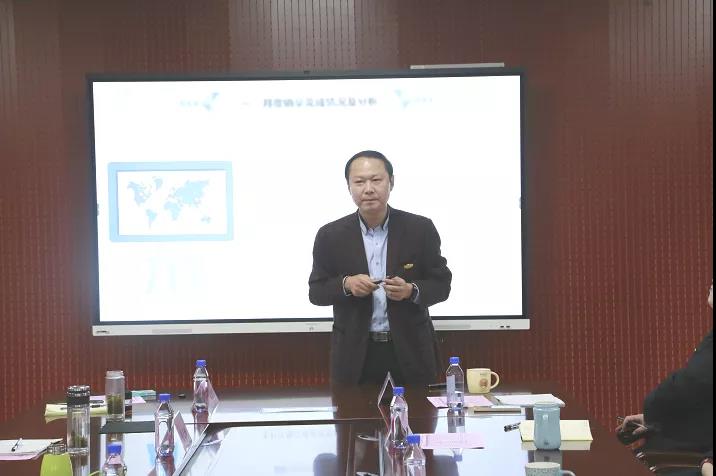 ��������רעΪ����·���ϵ�����ƽ̨