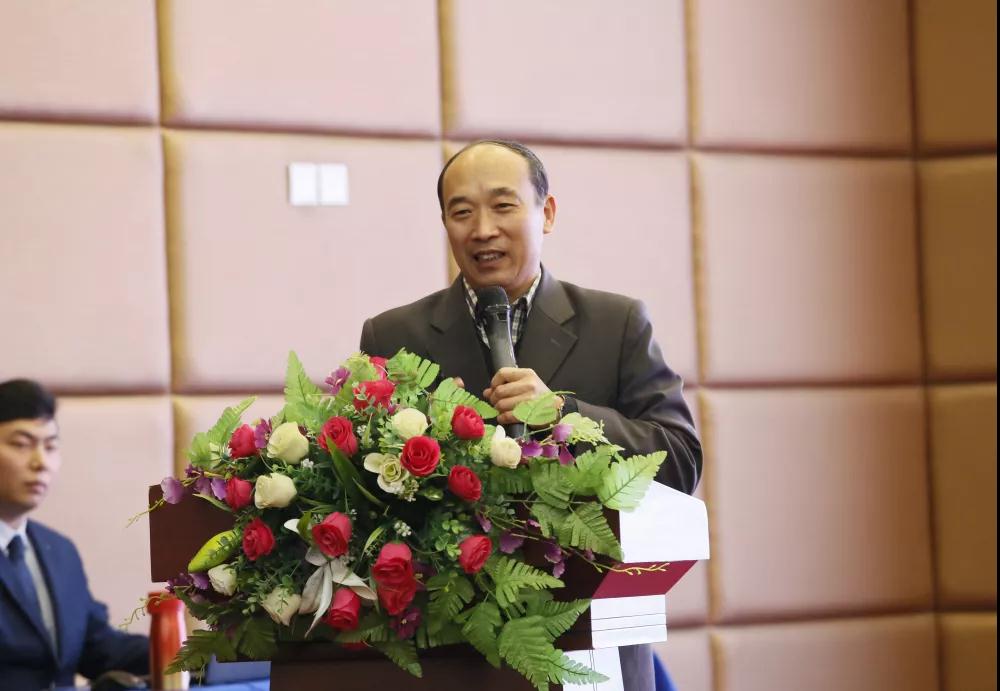 ��������רעΪ����·���ϵ�����ƽ̨