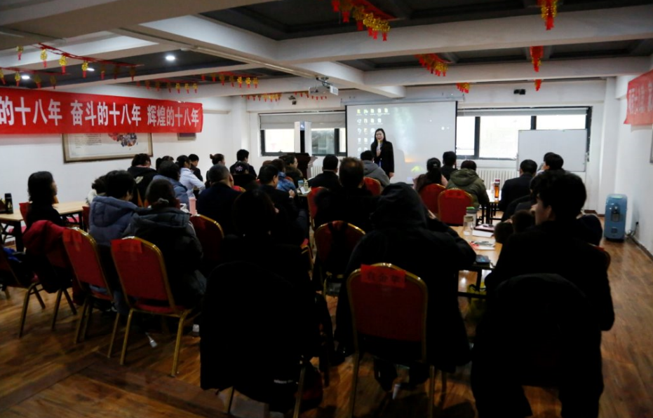 ��������רעΪ����·���ϵ�����ƽ̨