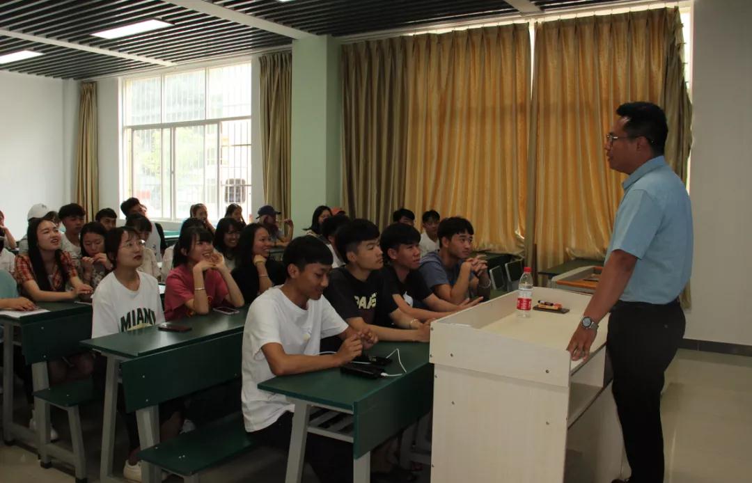 ��������רעΪ����·���ϵ�����ƽ̨