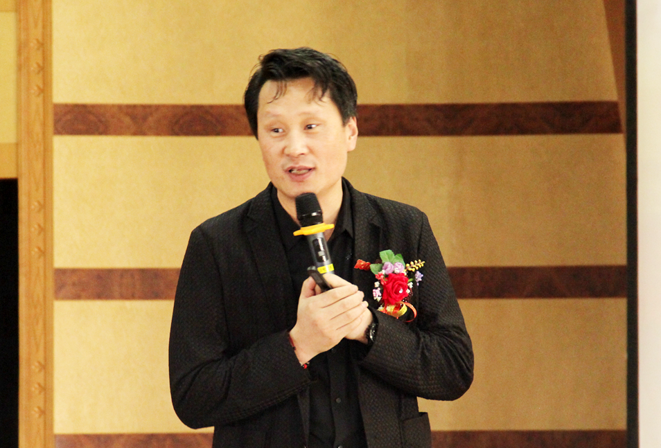 ��������רעΪ����·���ϵ�����ƽ̨