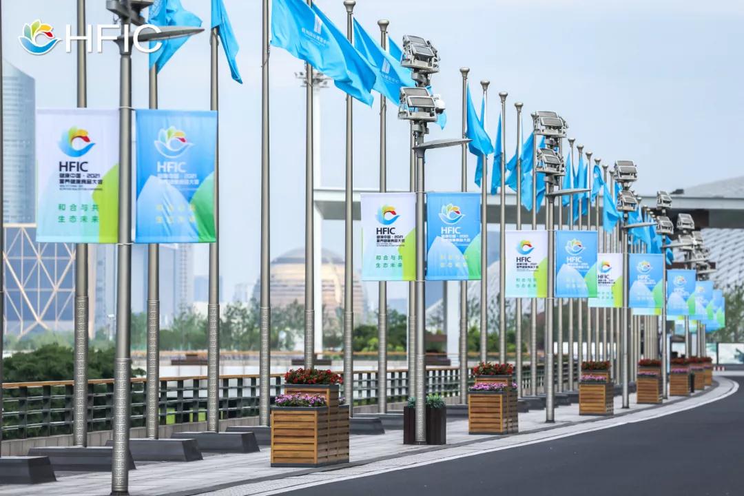 ��������רעΪ����·���ϵ�����ƽ̨