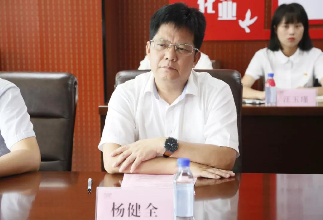 ��������רעΪ����·���ϵ�����ƽ̨