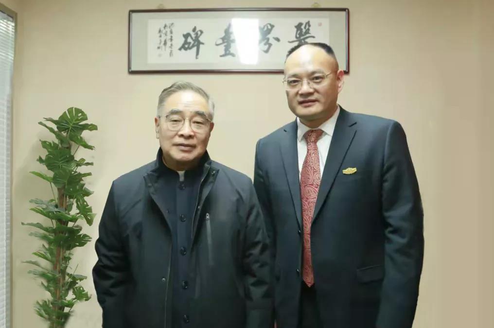 ��������רעΪ����·���ϵ�����ƽ̨