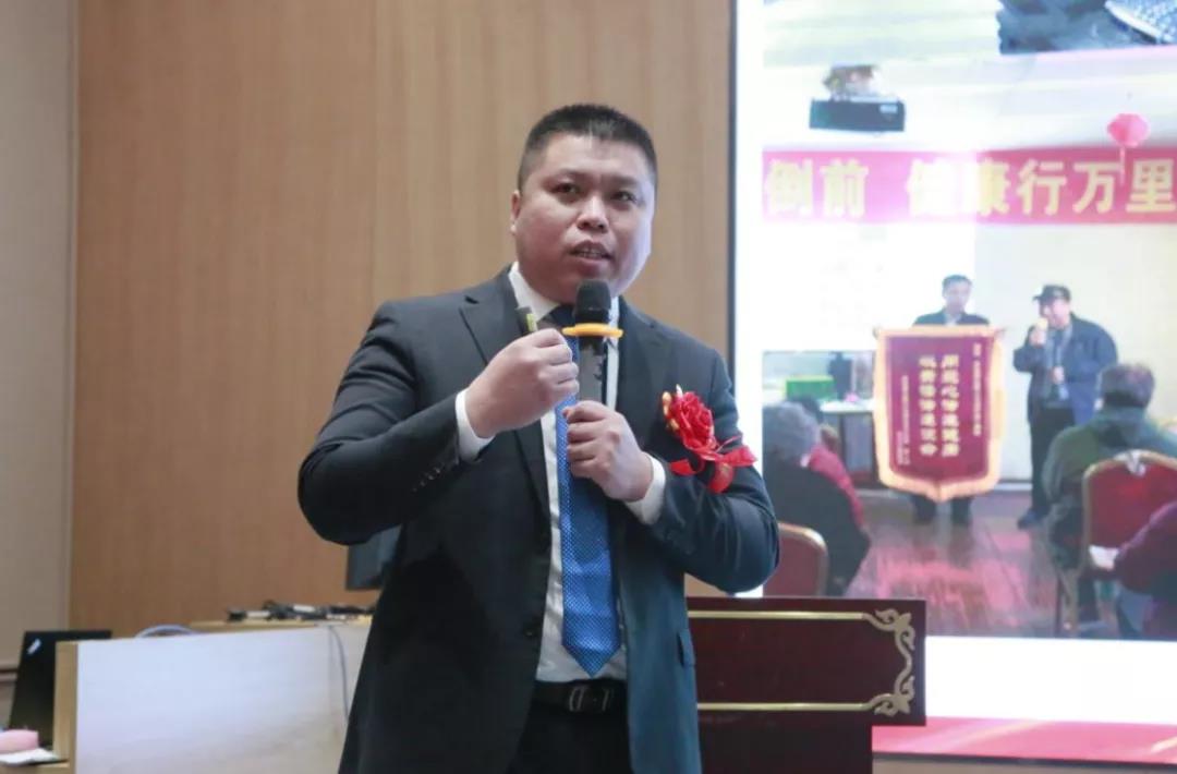 ��������רעΪ����·���ϵ�����ƽ̨