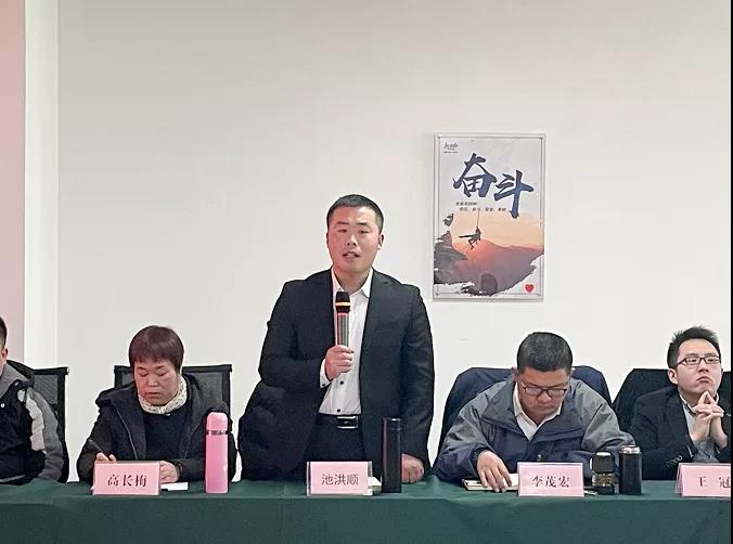 ��������רעΪ����·���ϵ�����ƽ̨