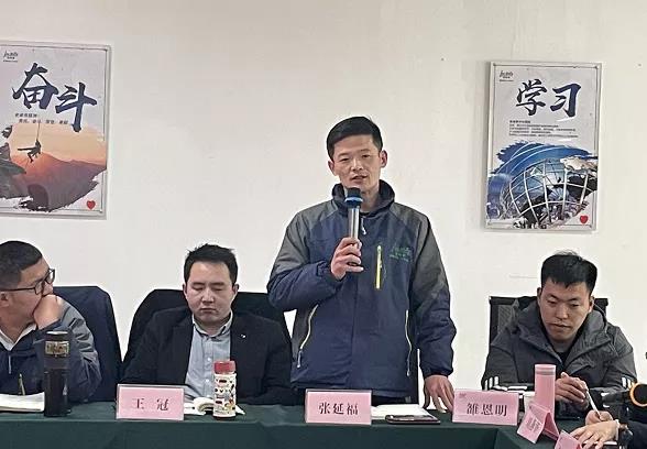 ��������רעΪ����·���ϵ�����ƽ̨