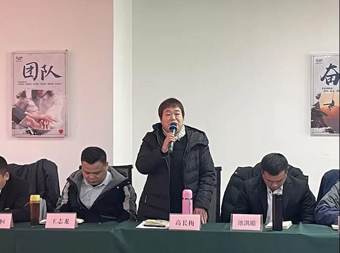 ��������רעΪ����·���ϵ�����ƽ̨