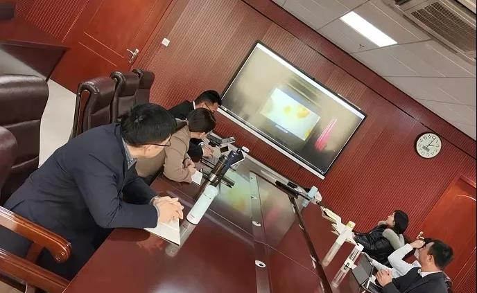 ��������רעΪ����·���ϵ�����ƽ̨