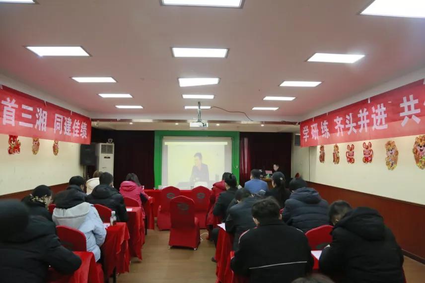 ��������רעΪ����·���ϵ�����ƽ̨