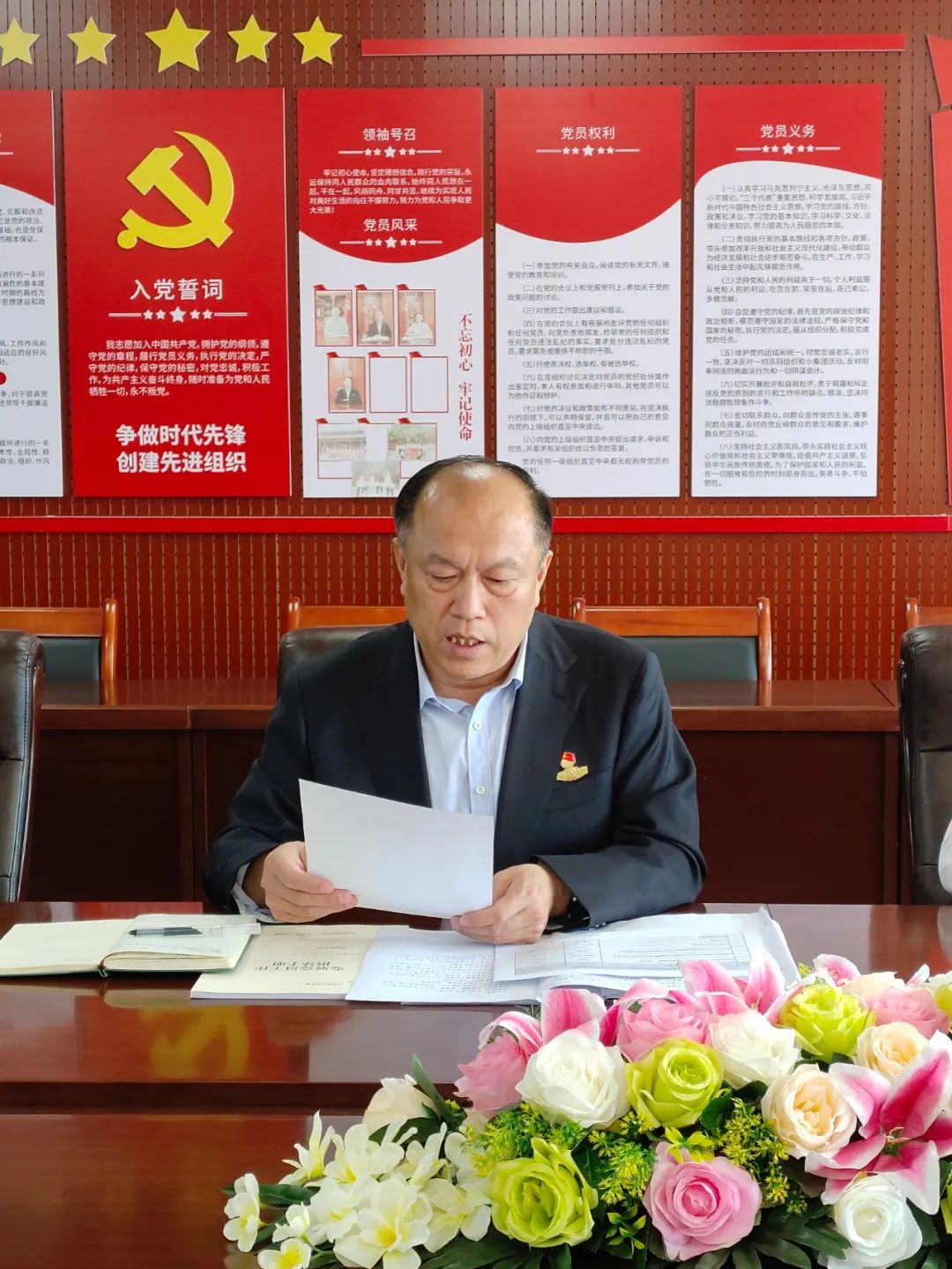 ��������רעΪ����·���ϵ�����ƽ̨