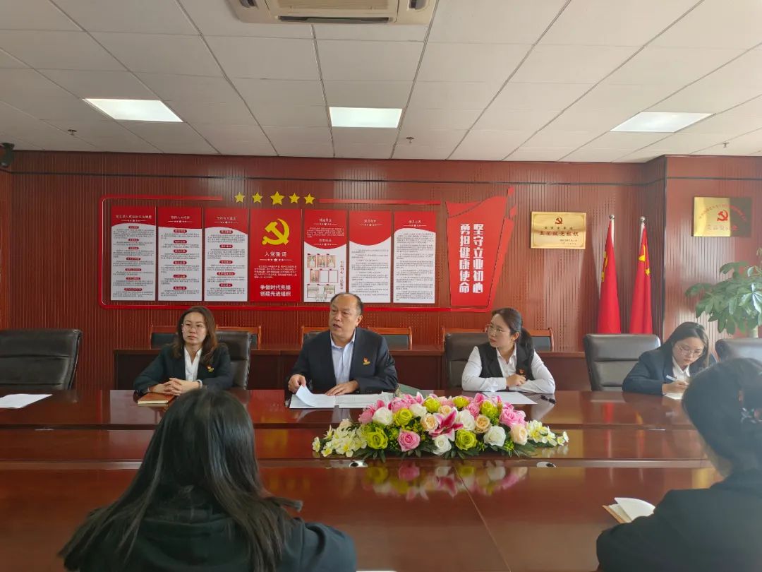 ��������רעΪ����·���ϵ�����ƽ̨