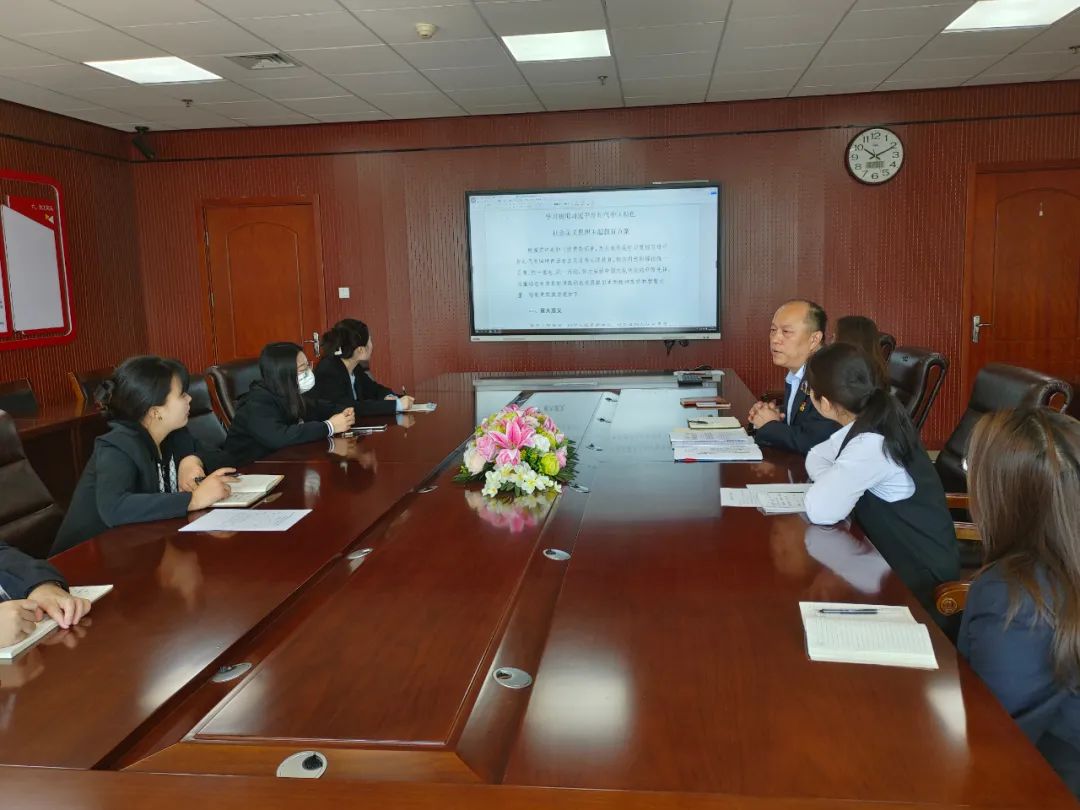 ��������רעΪ����·���ϵ�����ƽ̨