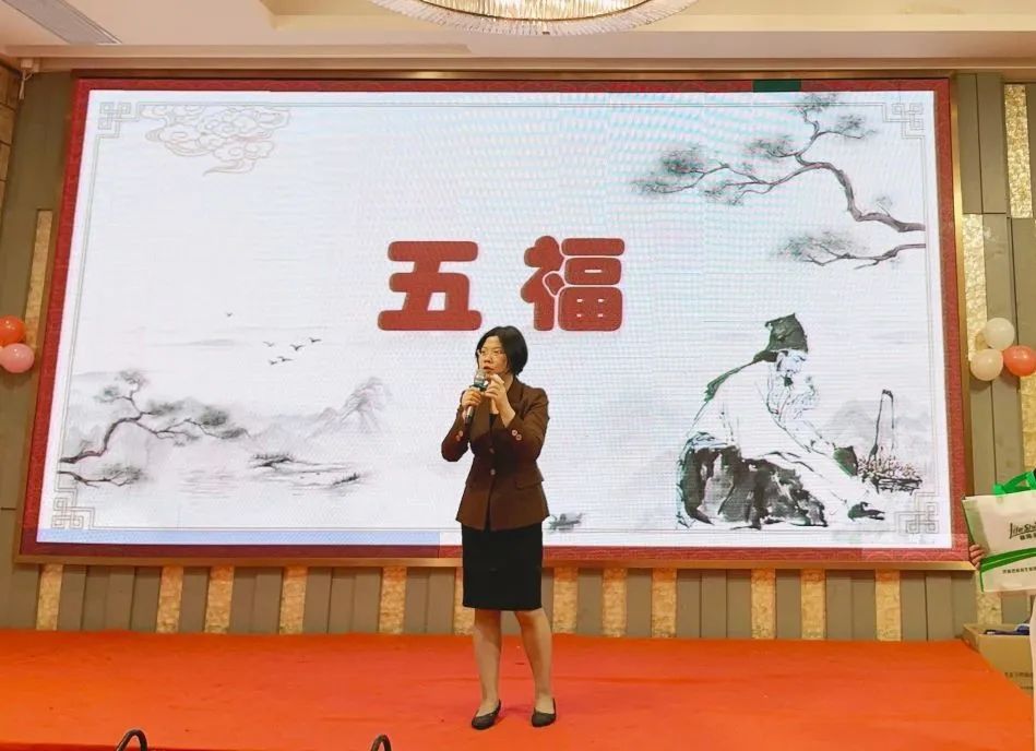 ��������רעΪ����·���ϵ�����ƽ̨