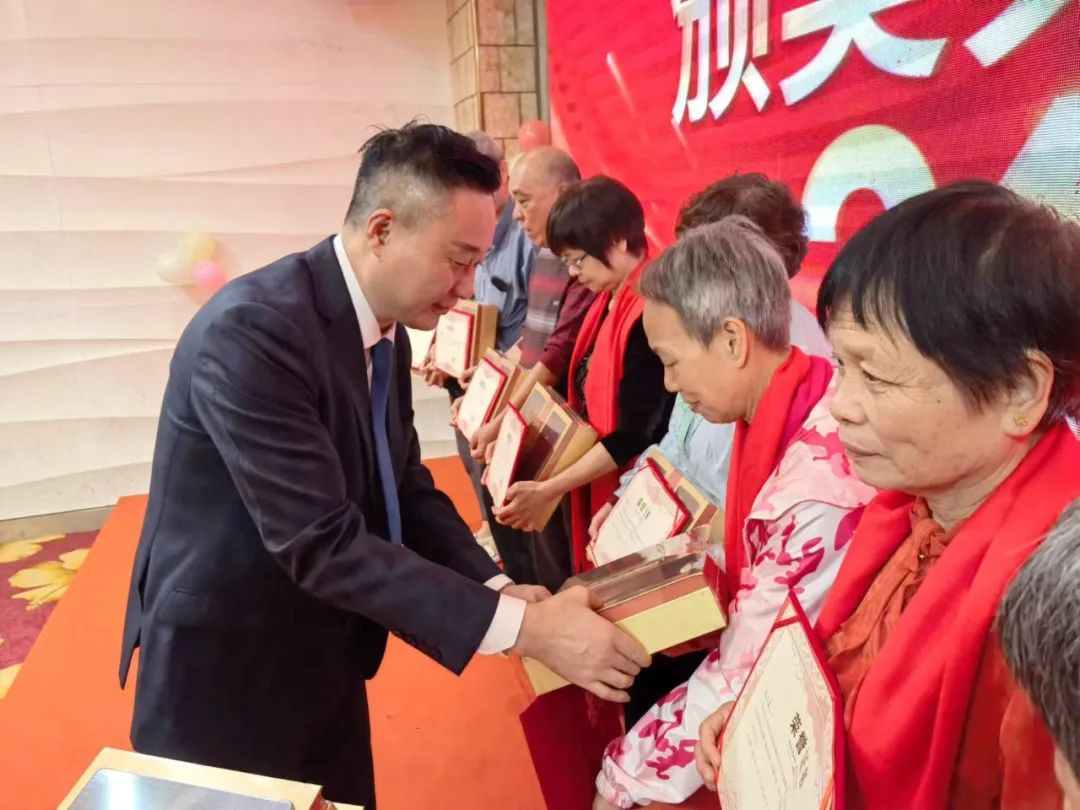 ��������רעΪ����·���ϵ�����ƽ̨