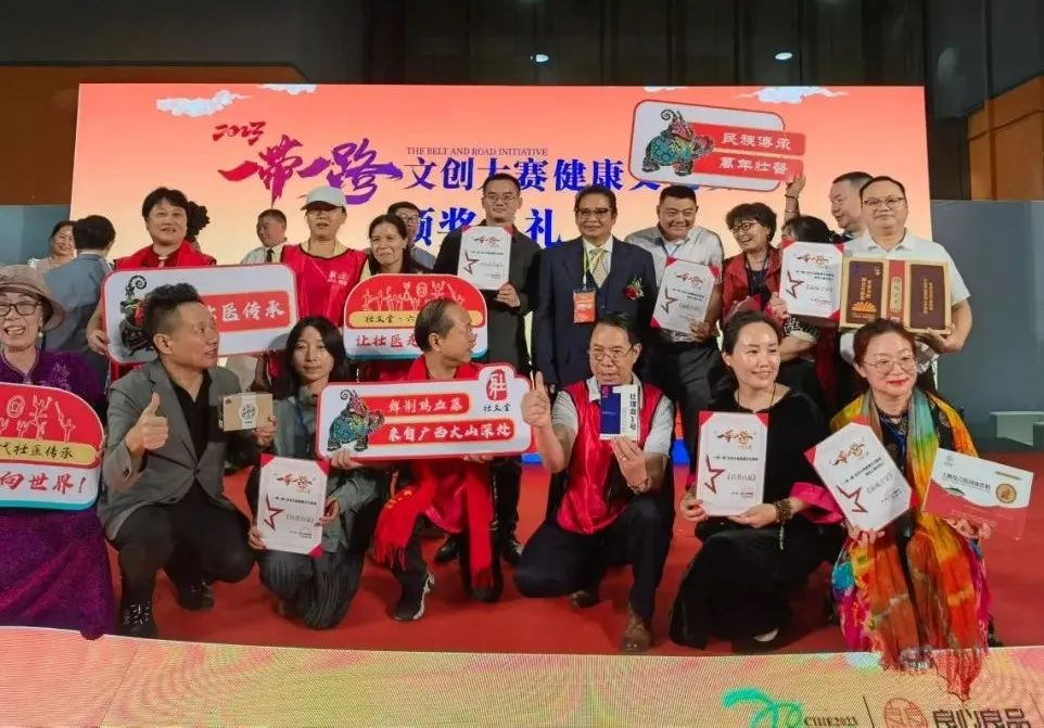 ��������רעΪ����·���ϵ�����ƽ̨