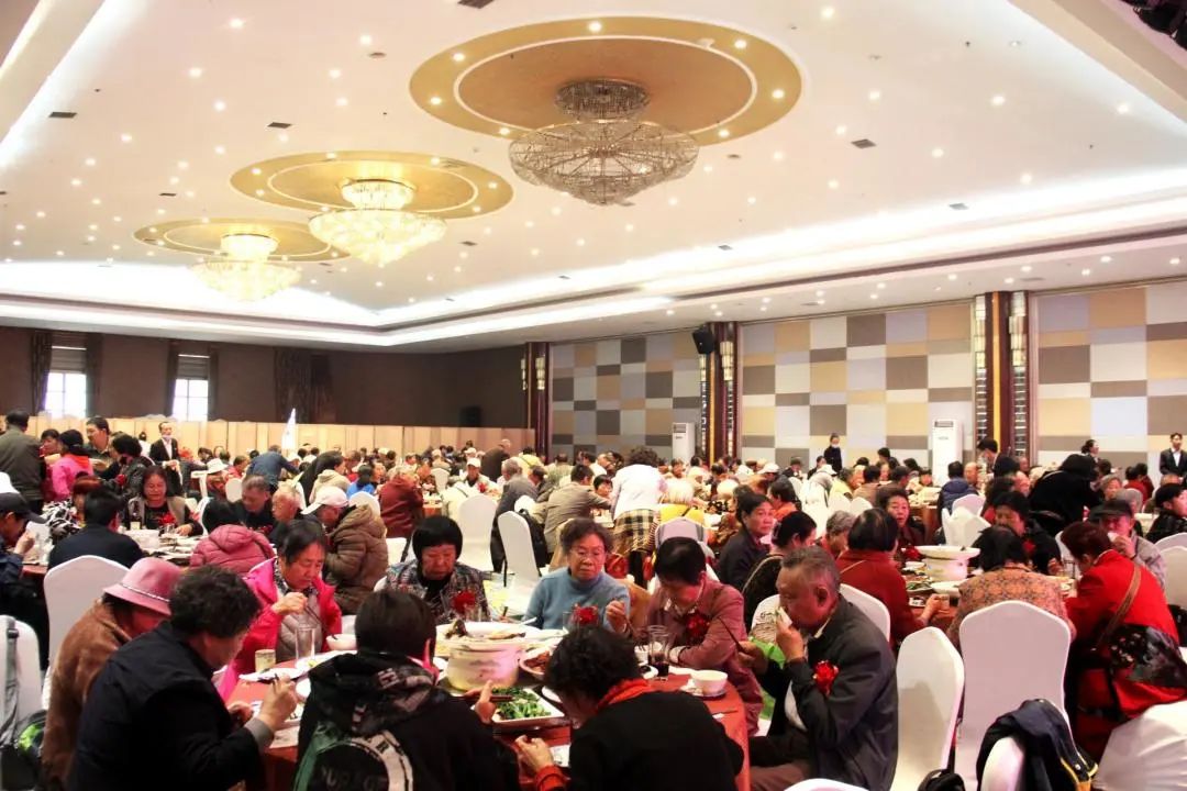 ��������רעΪ����·���ϵ�����ƽ̨