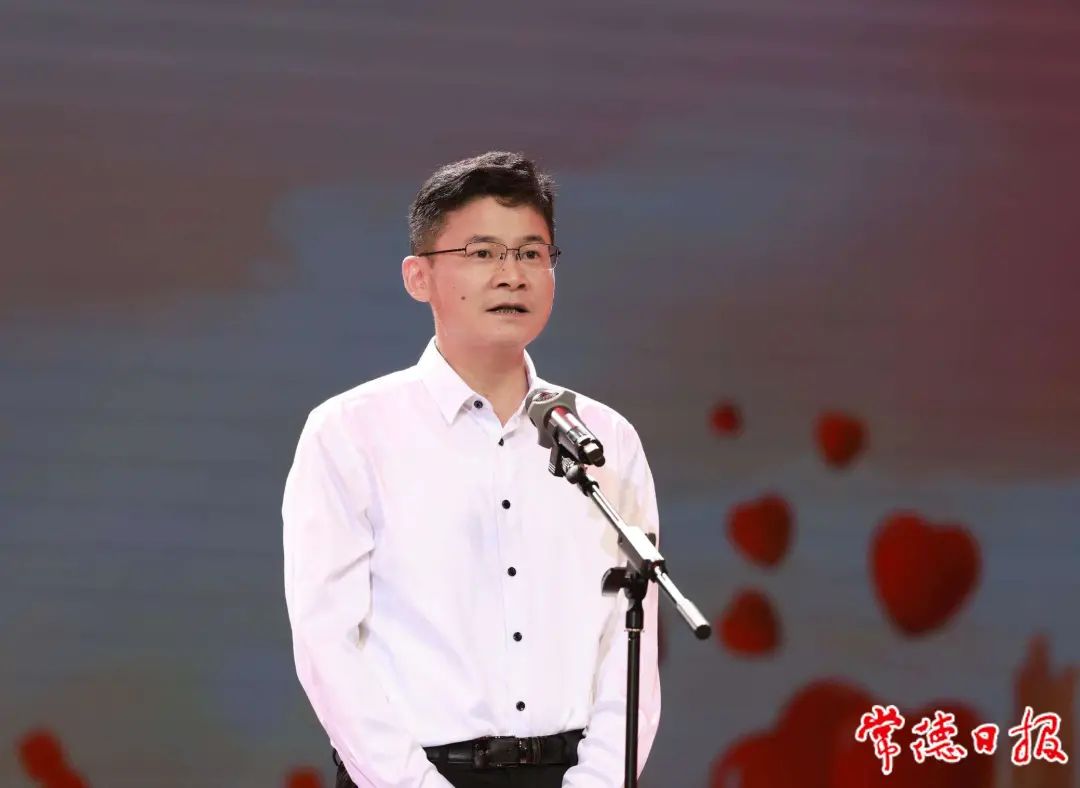 ��������רעΪ����·���ϵ�����ƽ̨