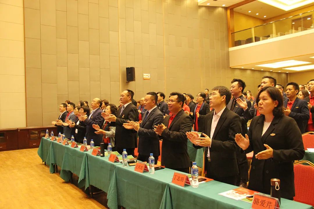 ��������רעΪ����·���ϵ�����ƽ̨