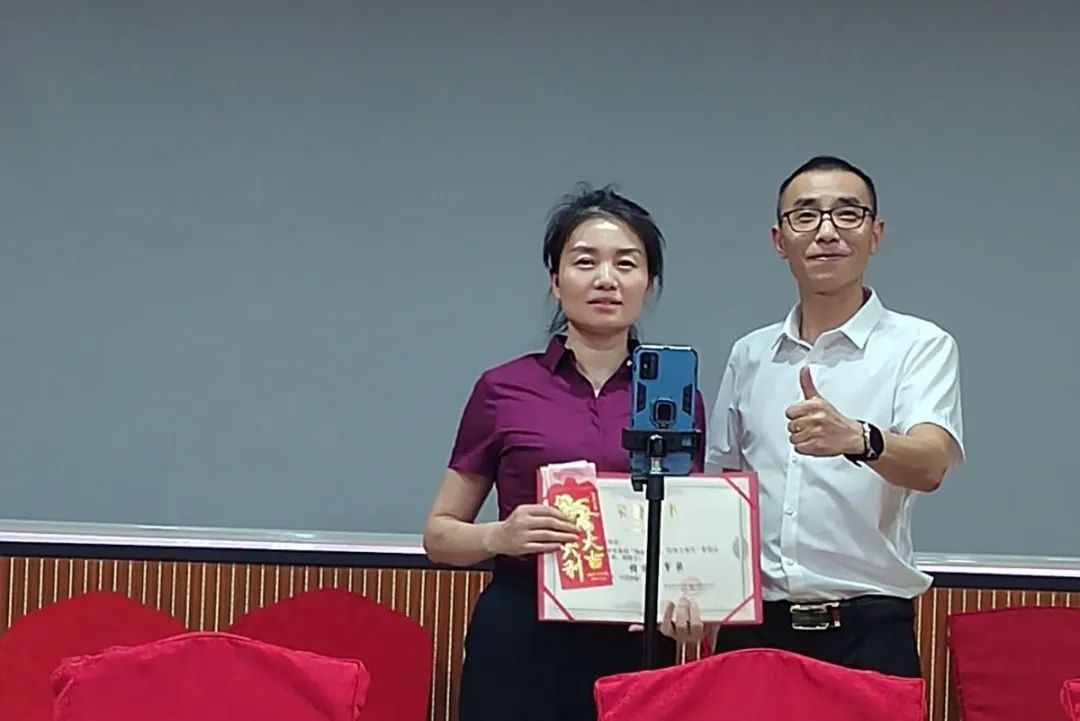 ��������רעΪ����·���ϵ�����ƽ̨