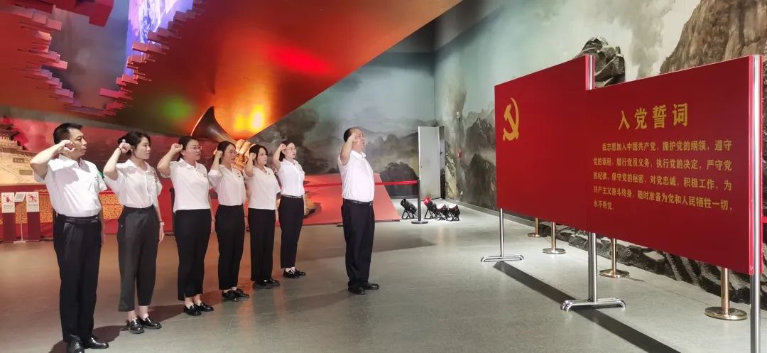 ��������רעΪ����·���ϵ�����ƽ̨