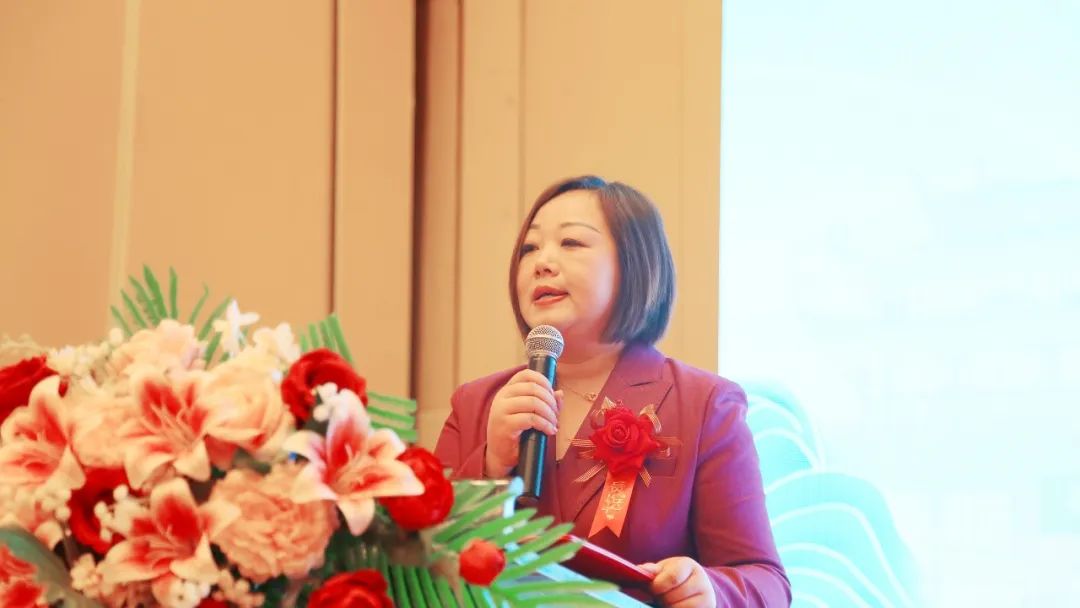 ��������רעΪ����·���ϵ�����ƽ̨