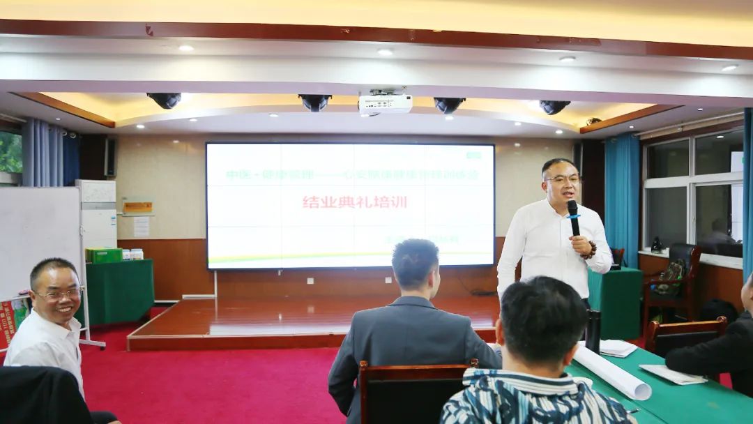 ��������רעΪ����·���ϵ�����ƽ̨