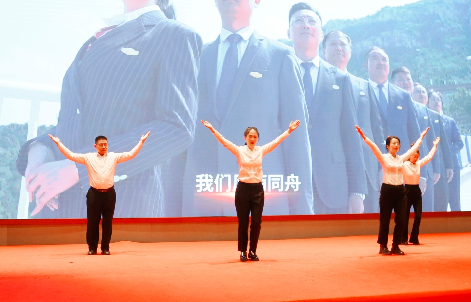 ��������רעΪ����·���ϵ�����ƽ̨