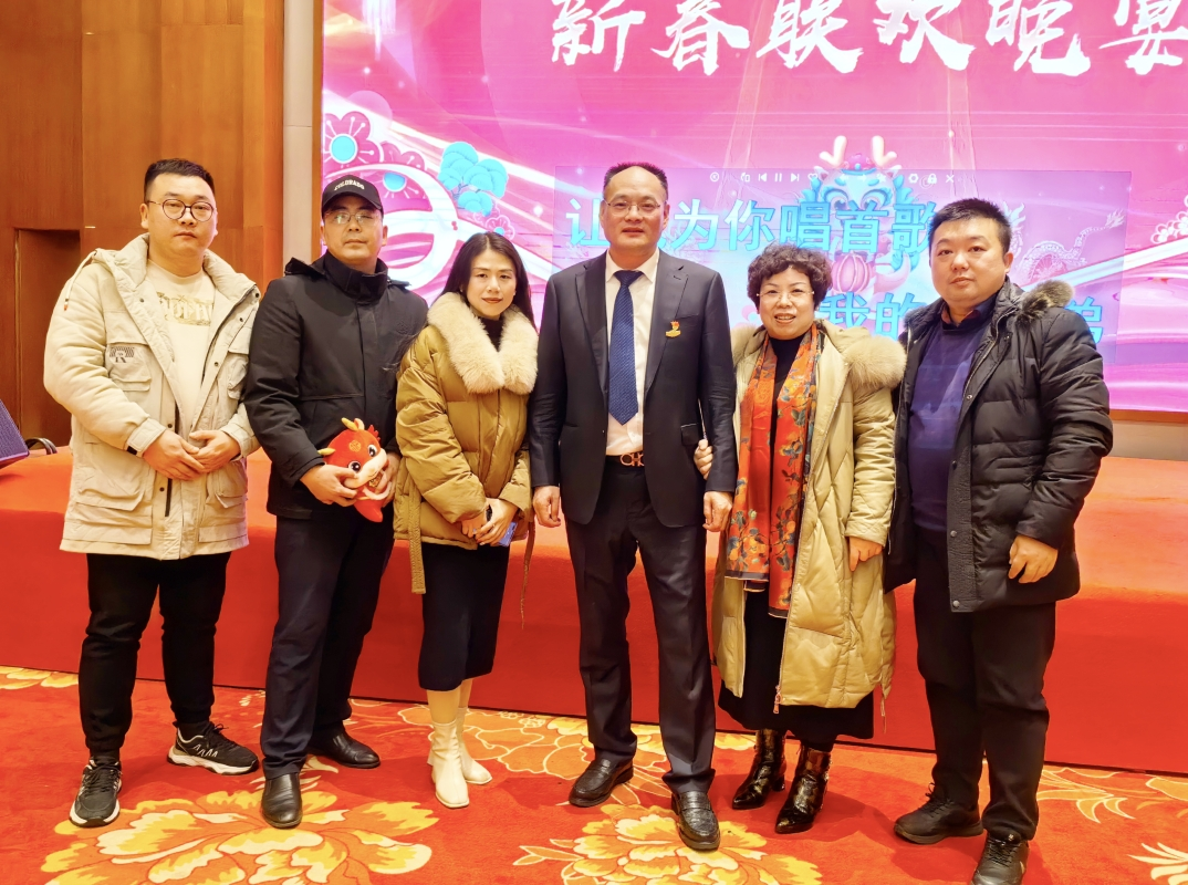 ��������רעΪ����·���ϵ�����ƽ̨