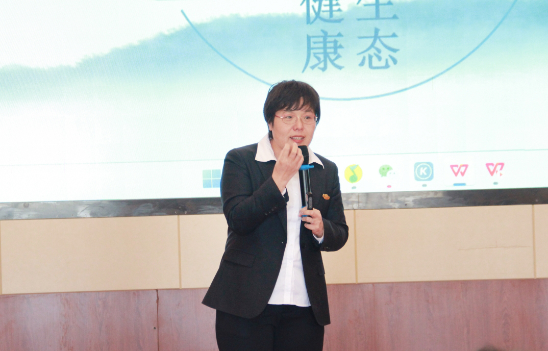 ��������רעΪ����·���ϵ�����ƽ̨