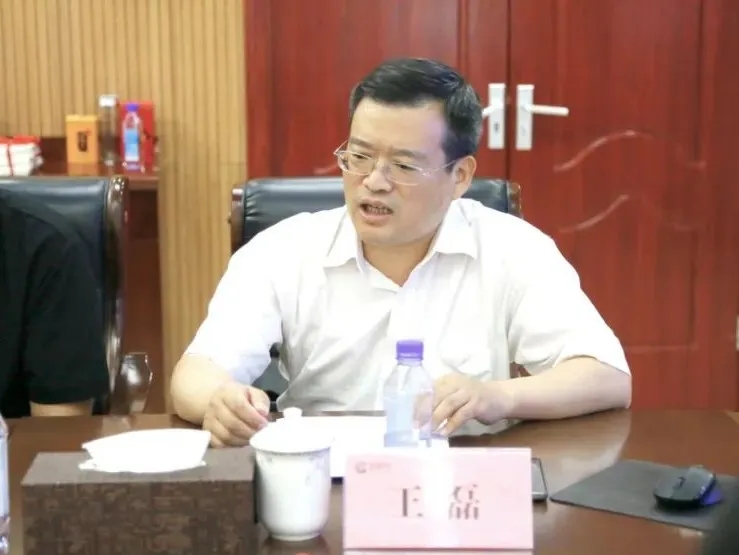 ��������רעΪ����·���ϵ�����ƽ̨