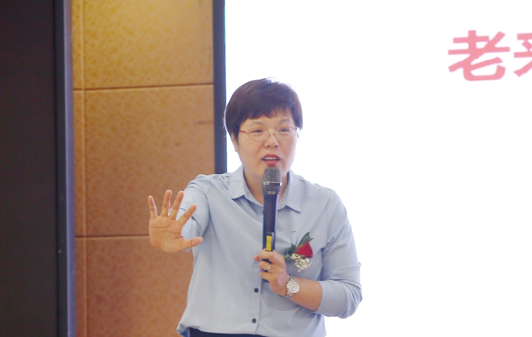 ��������רעΪ����·���ϵ�����ƽ̨