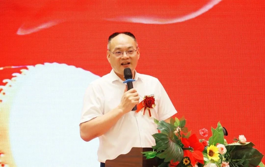 ��������רעΪ����·���ϵ�����ƽ̨