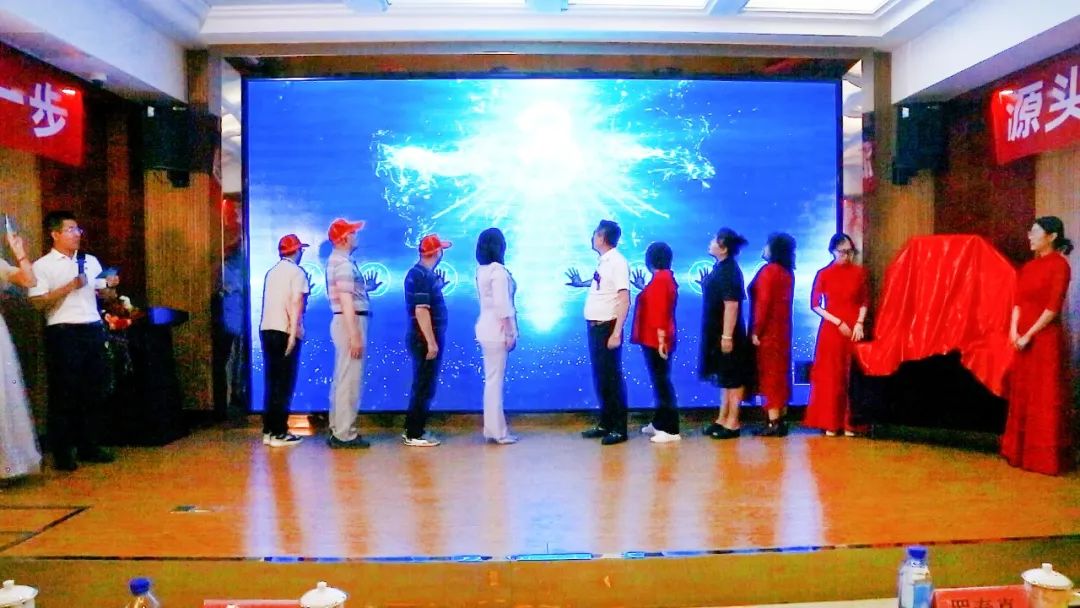 ��������רעΪ����·���ϵ�����ƽ̨