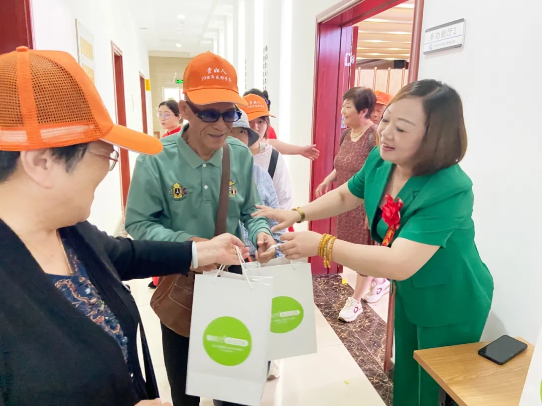 ��������רעΪ����·���ϵ�����ƽ̨