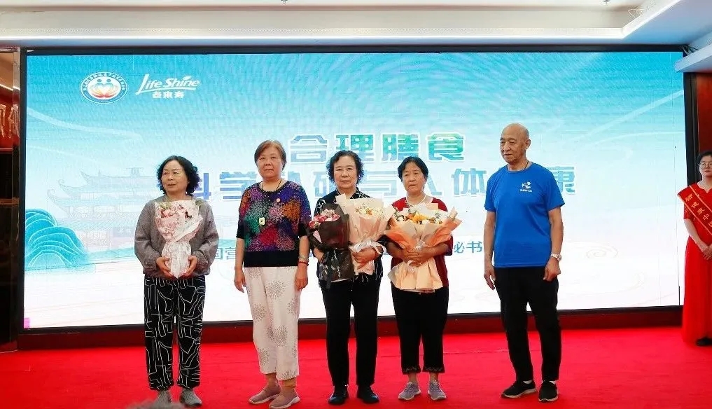 ��������רעΪ����·���ϵ�����ƽ̨