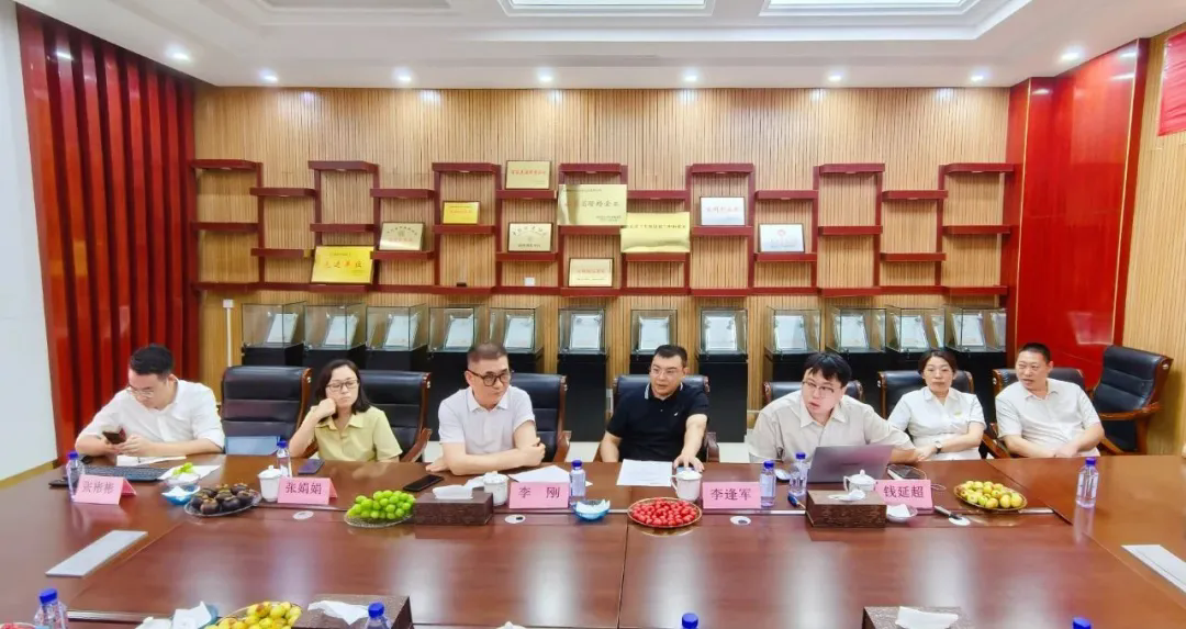 ��������רעΪ����·���ϵ�����ƽ̨