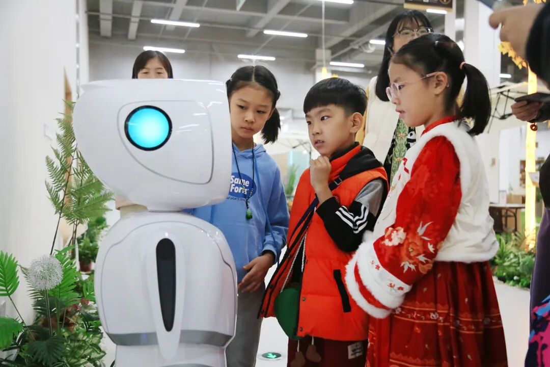 ��������רעΪ����·���ϵ�����ƽ̨