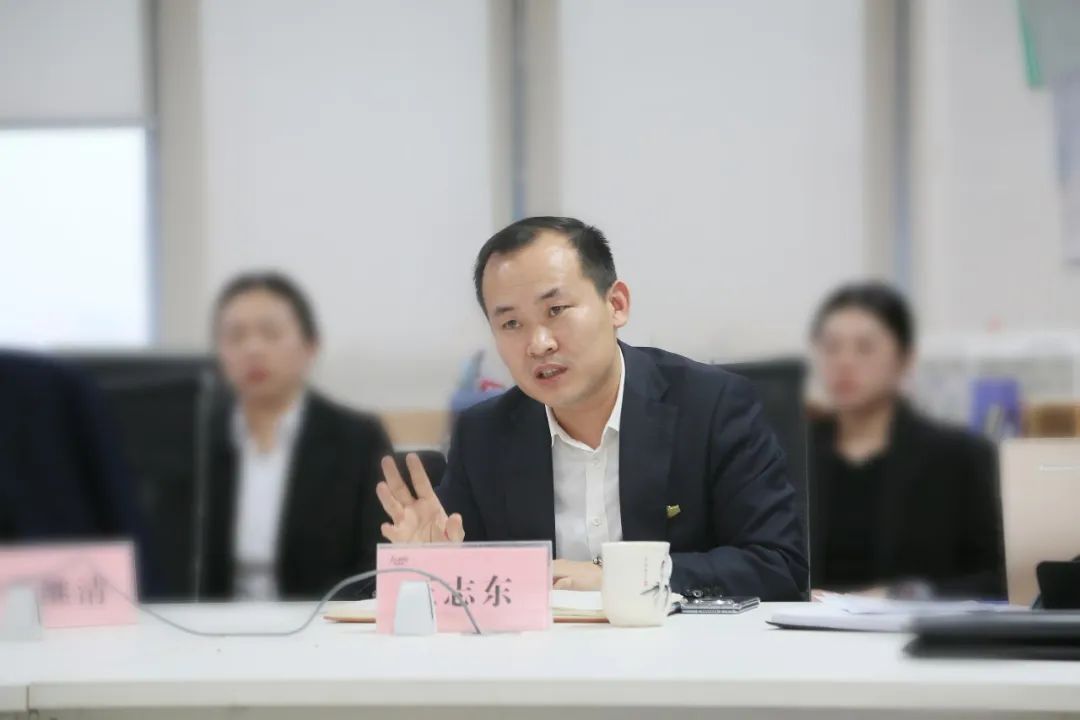 ��������רעΪ����·���ϵ�����ƽ̨