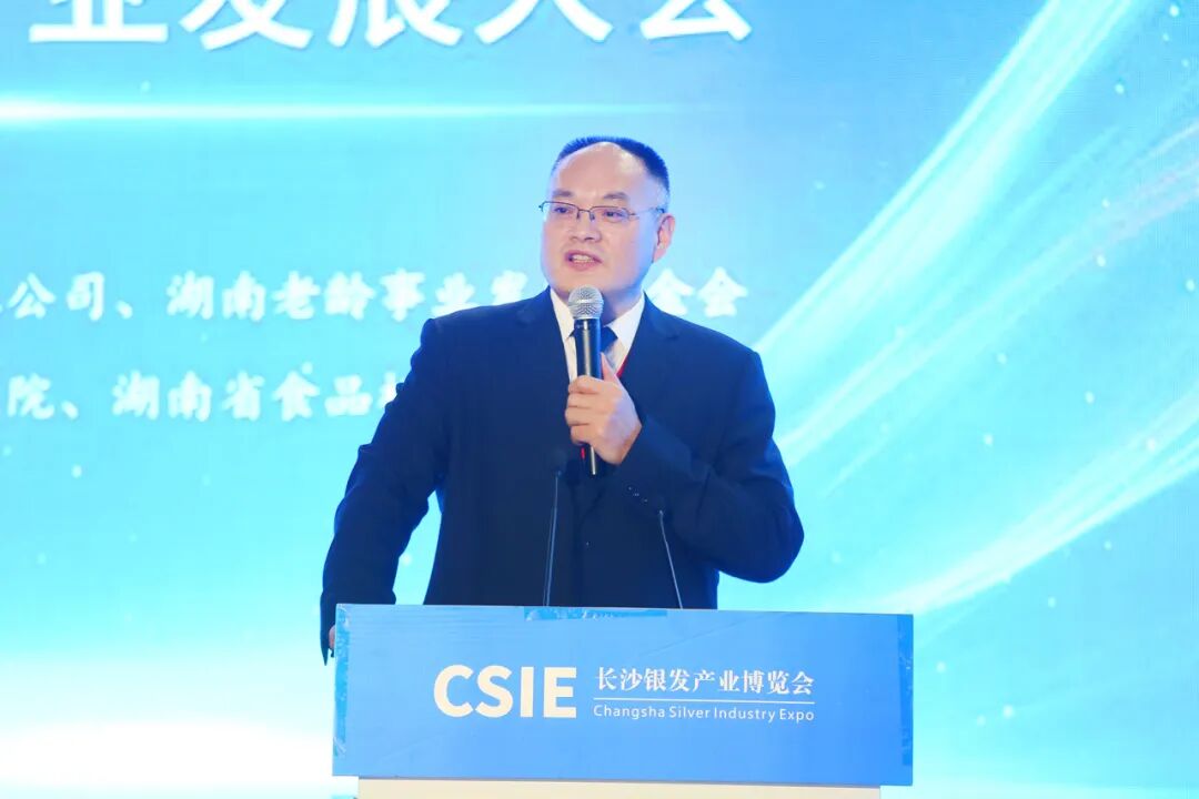 ��������רעΪ����·���ϵ�����ƽ̨