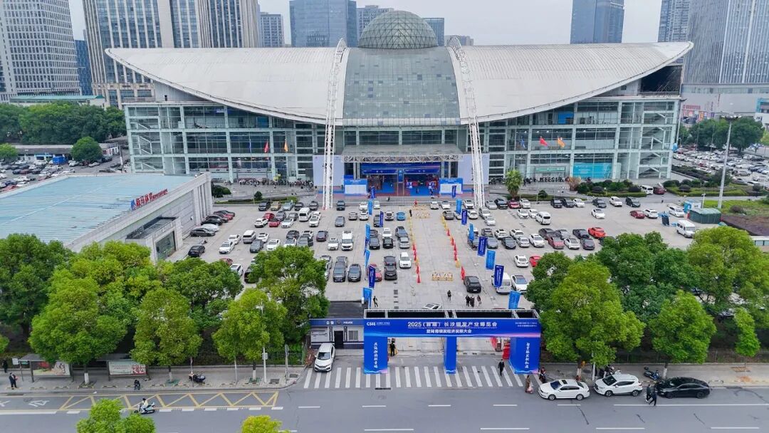 ��������רעΪ����·���ϵ�����ƽ̨